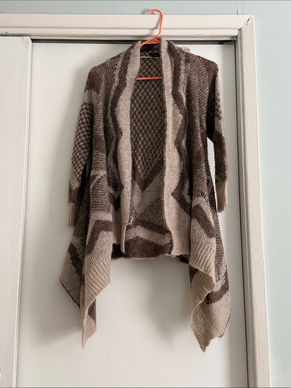 BCBGMaxAzria Brown and Cream Geometric Open-Front Cardigan